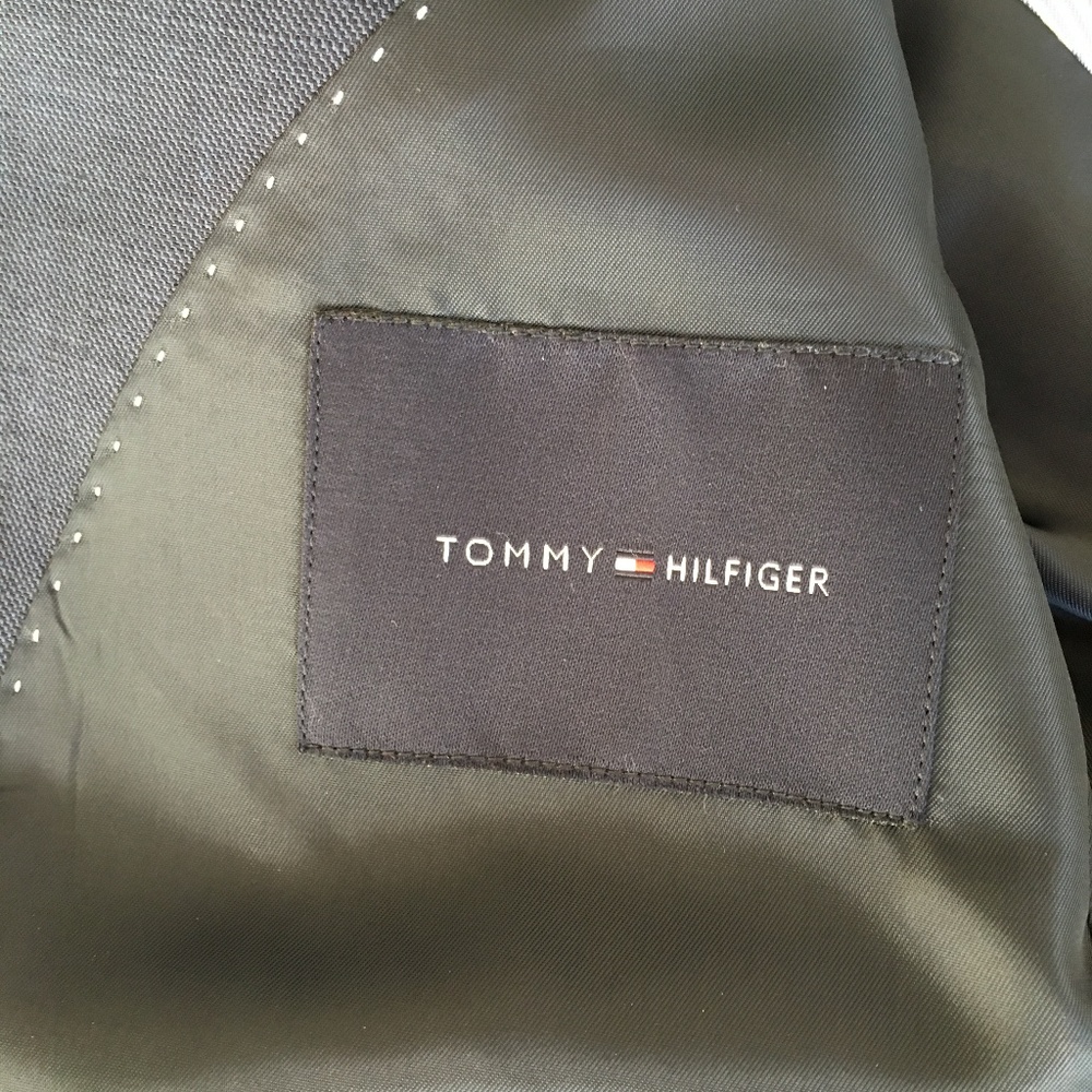 Tommy Hilfiger Men's Two Button Two Piece Suit - image 4